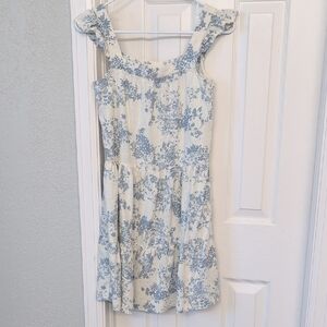 Monteau Los Angeles Blue Floral Linen Blend Dress